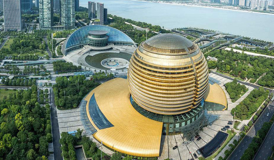 1516074360187317.jpg abouttu.jpg